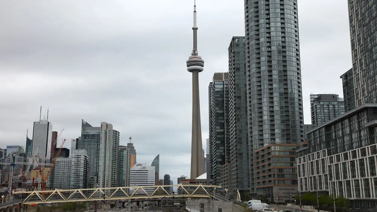 condos under $600K